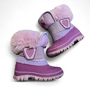CUTEST girls winter boots